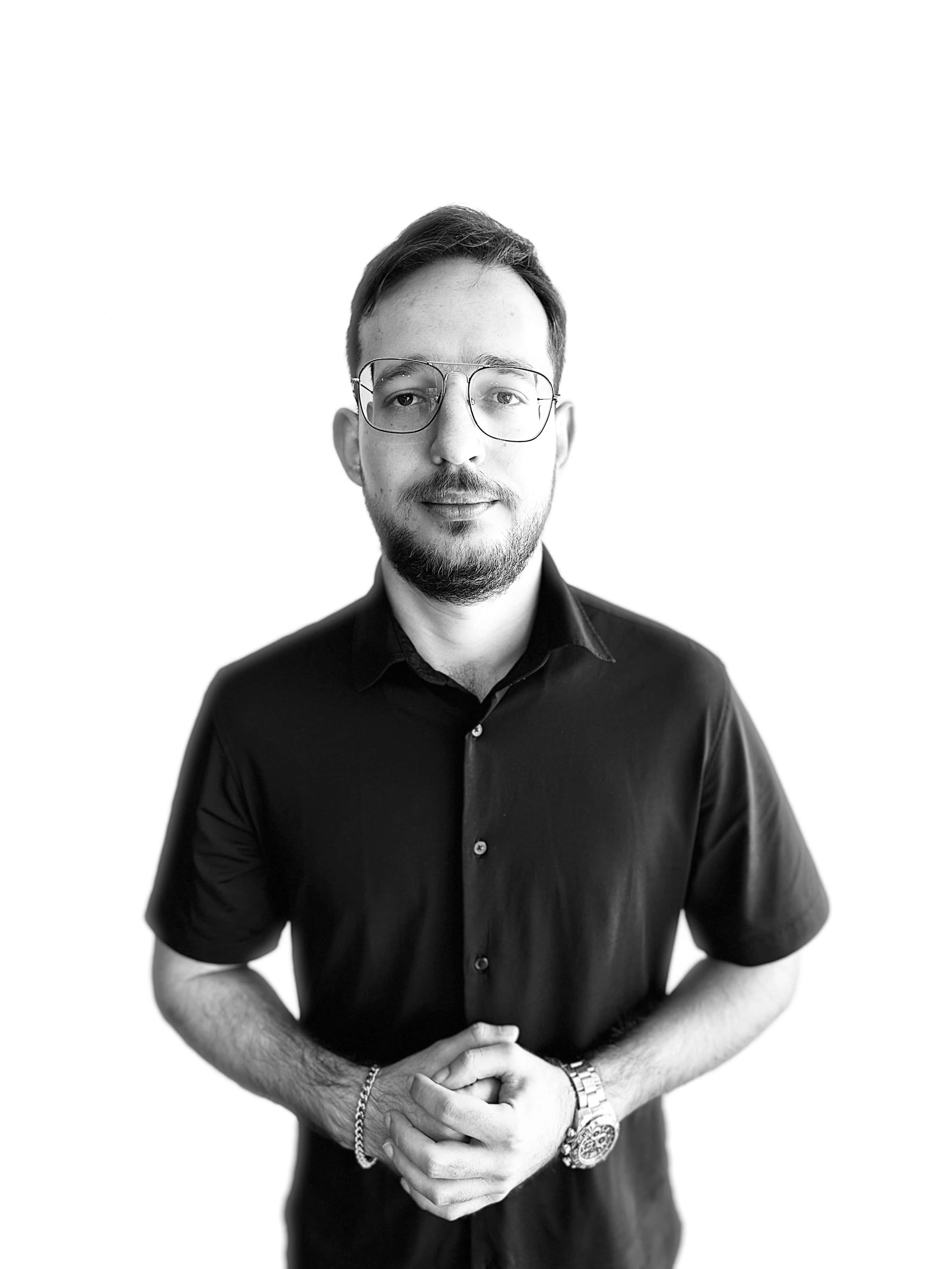 Jacob Bakshi Author Profile